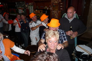 Oranje Fussball & Doppel-Geburtstag