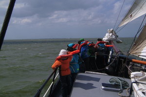 Hilf, Maria! Landratten unter Segeln